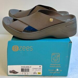 New Bzees Womens Desire Slide Wedge Sandals / Size 8.5 M